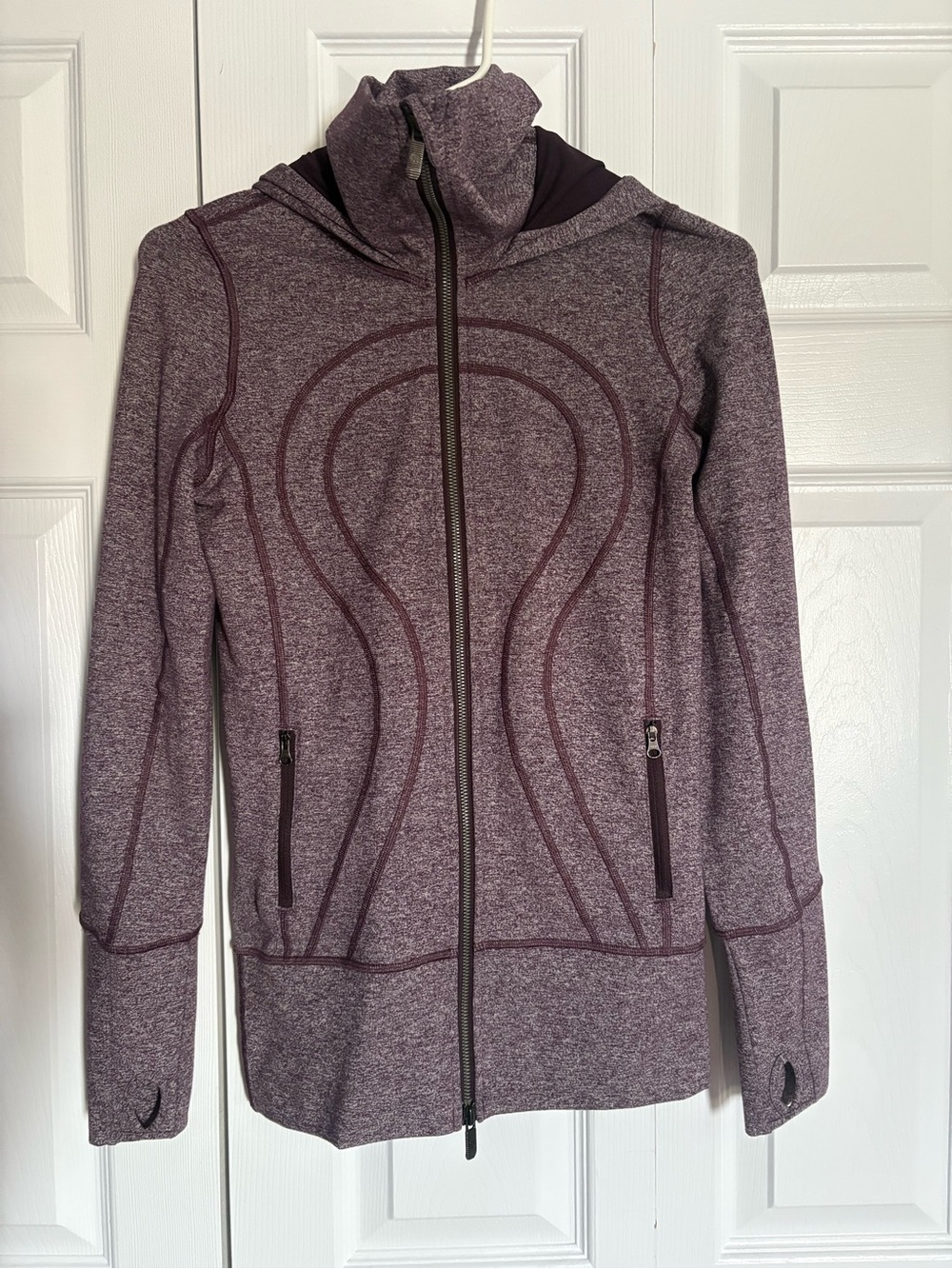 Women’s Full-Zip Lululemon Scuba Hoodie